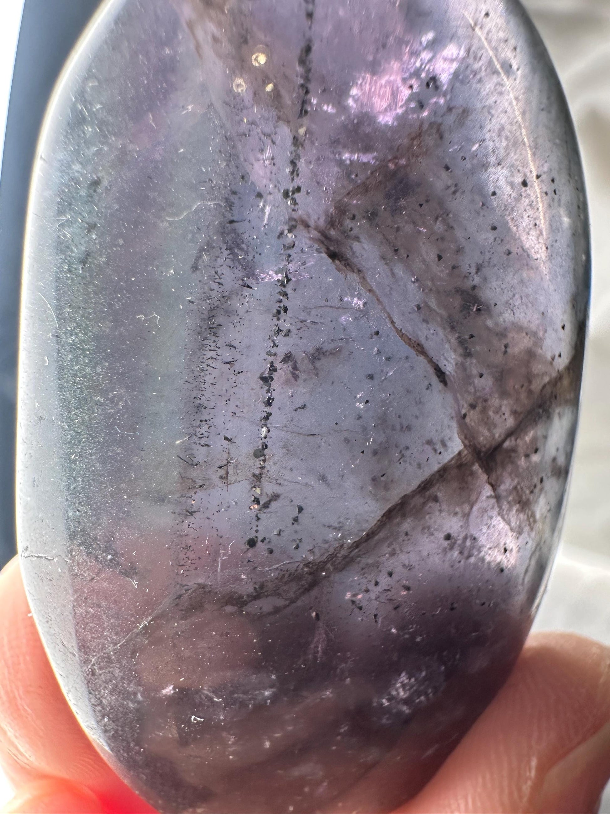 Fluorite with Pyrite Palmstone – Polished Crystal for Focus & Confidence, Natural Gemstone Combo, Energy Tool, Unique Decor Piece