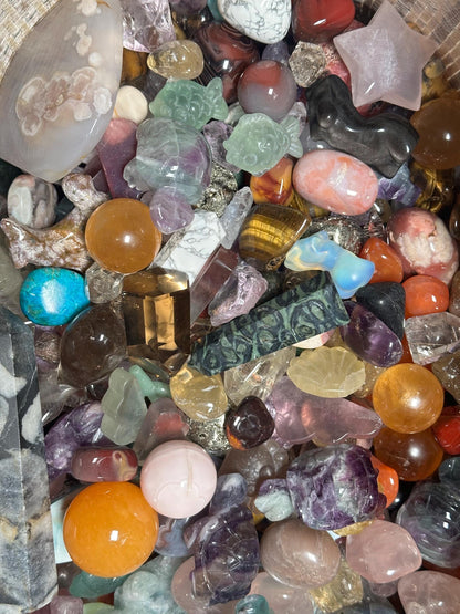 Assorted Crystal Confetti Mix | Tumbles, Palmstones, Minis & Mineral Specimens | No Duplicates | Blind Scoop Crystal Assortment