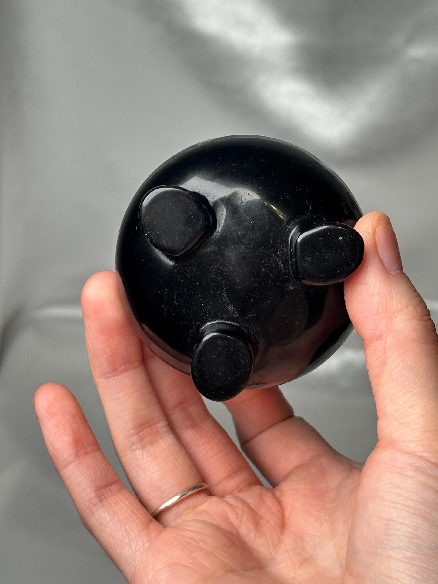 Silver Sheen Obsidian Cauldron Carving | Natural Obsidian Stone Mini Cauldron Sculpture | Polished Volcanic Glass Specimen for Collectors