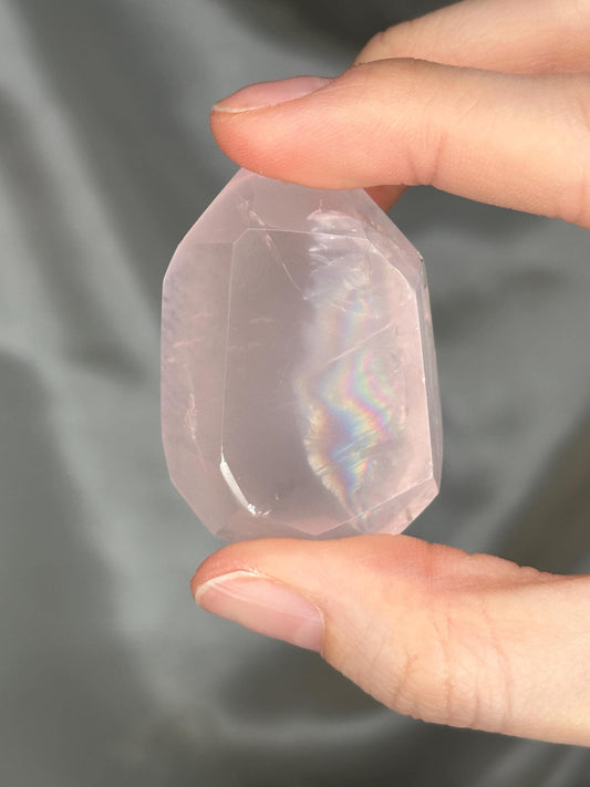 Rose Quartz Gusher Gem | Polished Pink Quartz Gemstone | Smooth Freeform Gusher Shape Mineral Specimen for Collectors & Display
