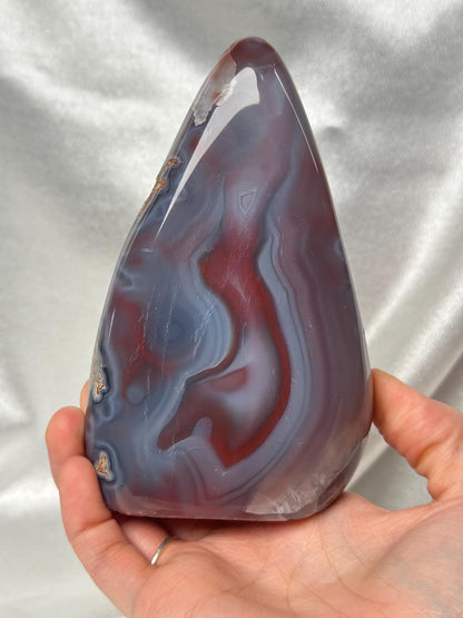 Swazi Agate Freeform from Mozambique | Natural Banded Agate Crystal | Polished Standing Mineral Specimen for Collectors & Display