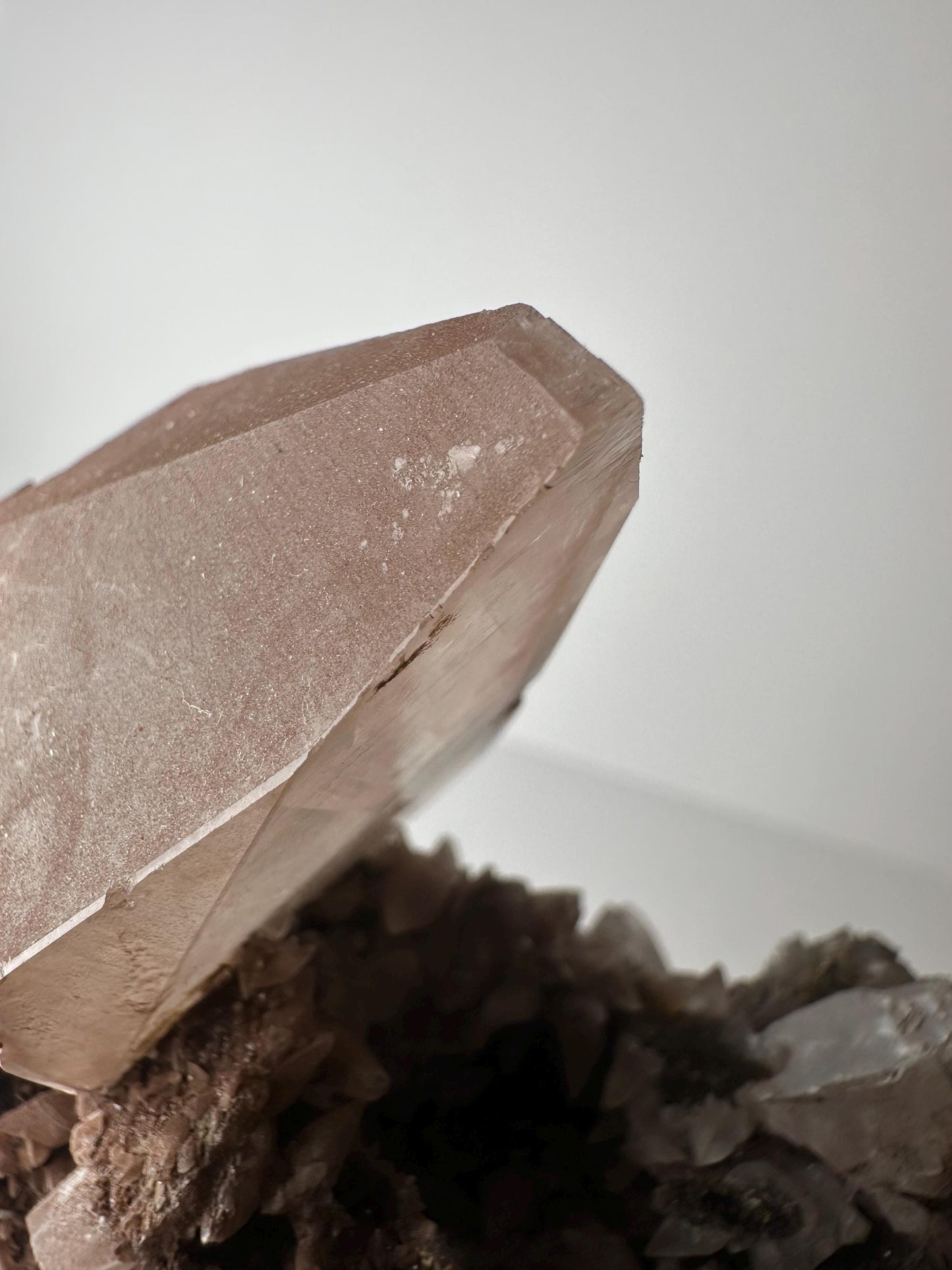 Diamond DT Calcite with Iridescent Dogtooth – Hubei, China Mineral Specimen, Rare Natural Crystal, Unique Collector Display Piece