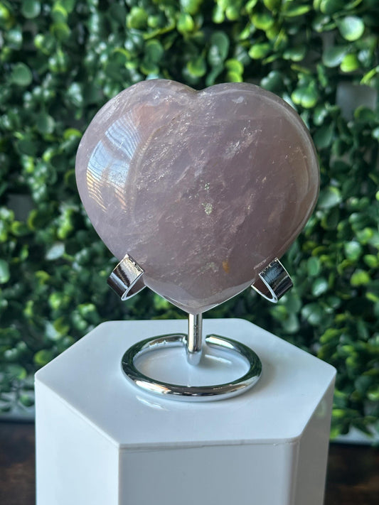 Blue Rose Quartz Heart with Metal Stand | Natural Quartz Crystal Heart Display | Polished Stone Decor Piece for Collectors & Home Shelves