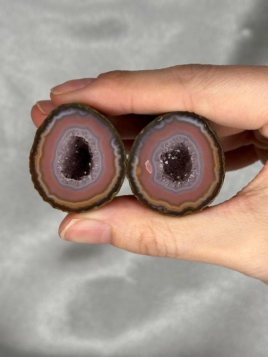 Zhanguo Agate Specimen | Natural Chinese Zhanguo Agate Stone | Banded Mineral Display Piece | Collector Showcase Decorative Accent