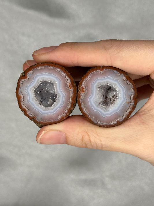 Zhanguo Agate Specimen | Natural Chinese Zhanguo Agate Stone | Banded Mineral Display Piece | Collector Showcase Decorative Accent