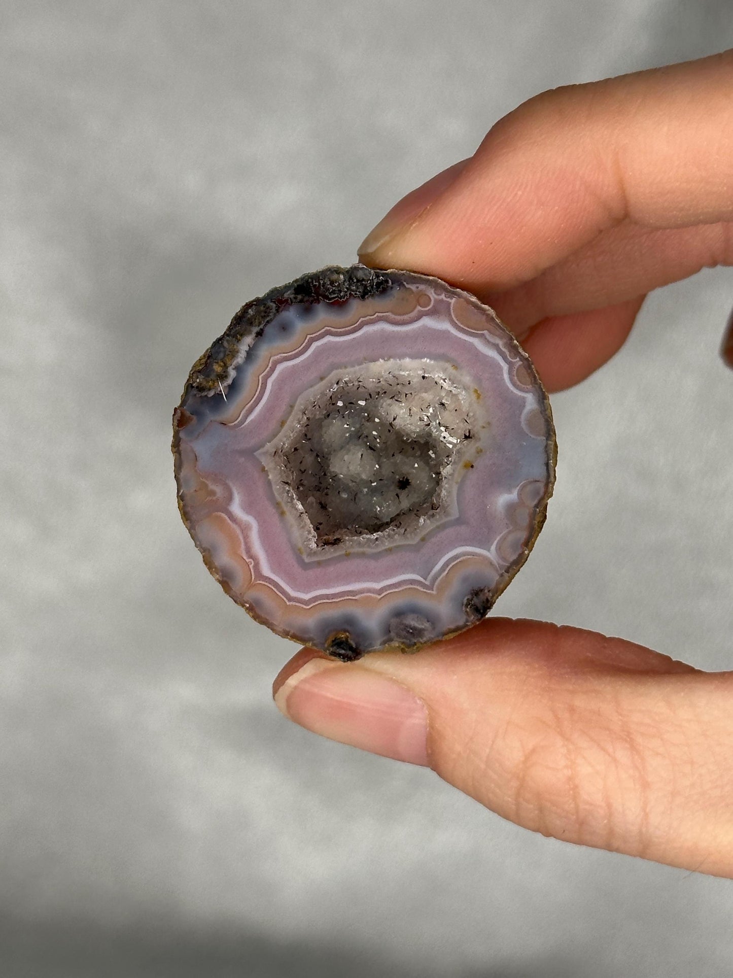Zhanguo Agate Specimen | Natural Chinese Zhanguo Agate Stone | Banded Mineral Display Piece | Collector Showcase Decorative Accent