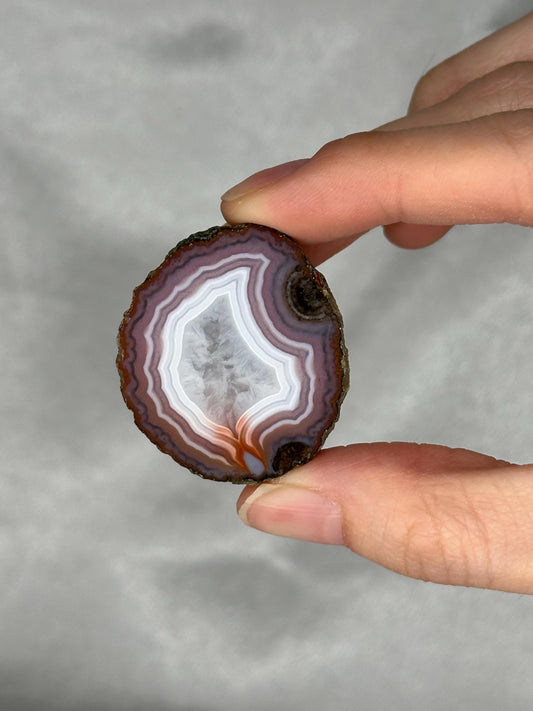 Zhanguo Agate Specimen | Natural Chinese Zhanguo Agate Stone | Banded Mineral Display Piece | Collector Showcase Decorative Accent