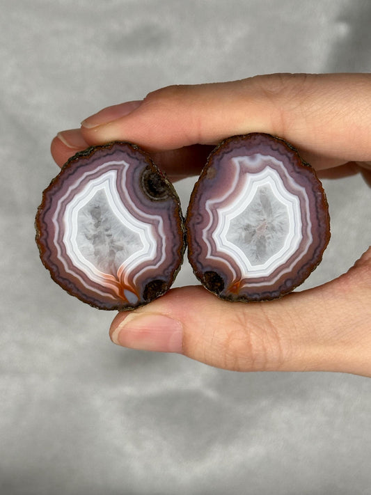Zhanguo Agate Specimen | Natural Chinese Zhanguo Agate Stone | Banded Mineral Display Piece | Collector Showcase Decorative Accent