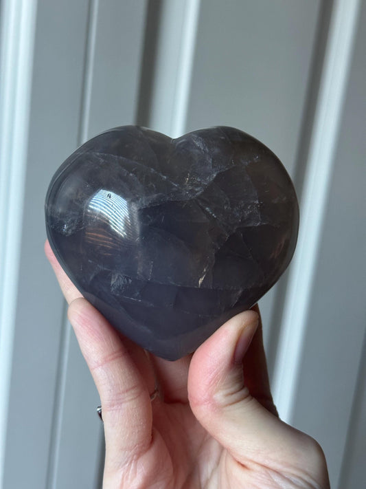 Blue Rose Quartz Heart with Metal Stand | Natural Quartz Crystal Heart Display | Polished Stone Decor Piece for Collectors & Home Shelves