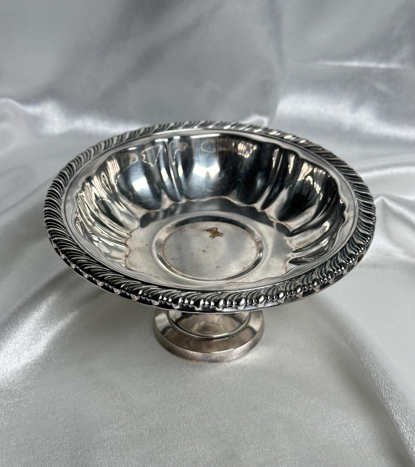 Vintage Silver Plated Bowl Dish | Ornate Decorative Trinket Tray | Antique Style Oneida Silver Plate for Jewelry Crystal Display Home Decor