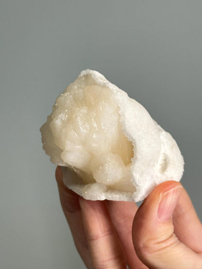 Stilbite in Quartz Hollow Formation | Natural Crystal Pocket Specimen | Quartz Shell with Stilbite Interior Display Piece