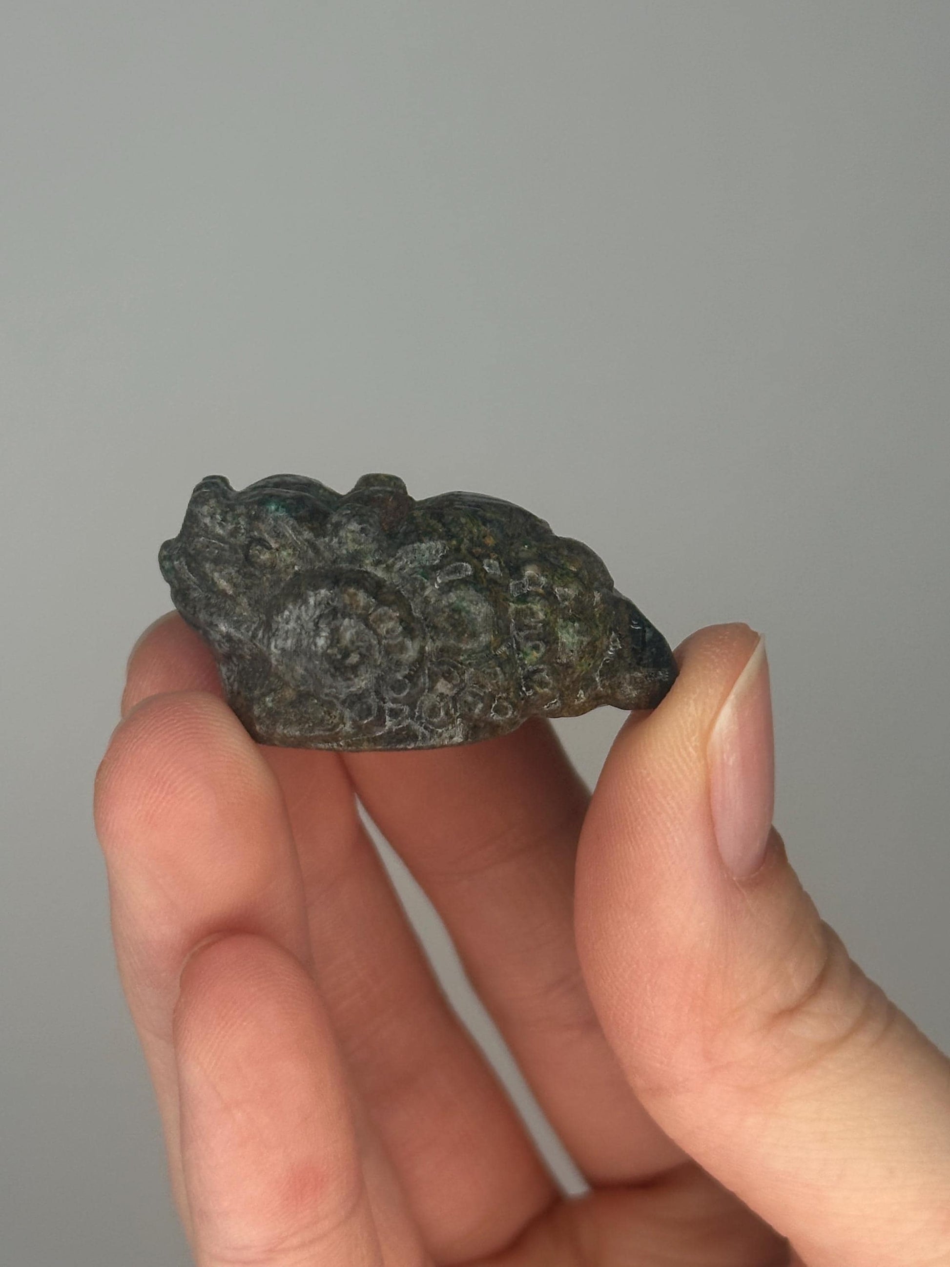 Emerald in Matrix Money Toad Mini Carving | Natural Green Crystal Frog Figurine | Mineral Animal Gift | Feng Shui Prosperity Decor