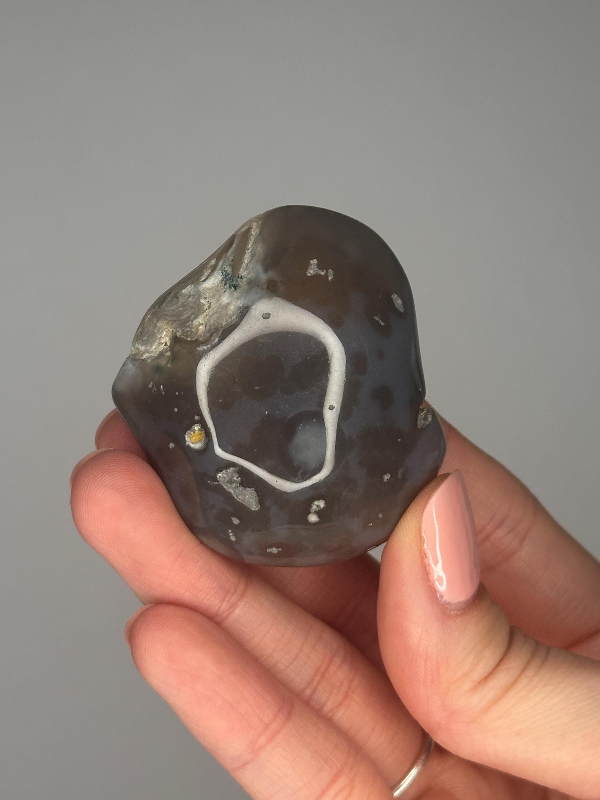 Enhydro Agate Crystal | Natural Water Bubble Agate Specimen | Unique Banded Chalcedony Mineral Gift for Collectors & Decor
