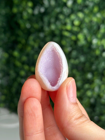Druzy Agate Mini Egg | Natural Sparkling Amethyst Agate Crystal Carving | Small Polished Egg Display Stone for Collectors & Decor