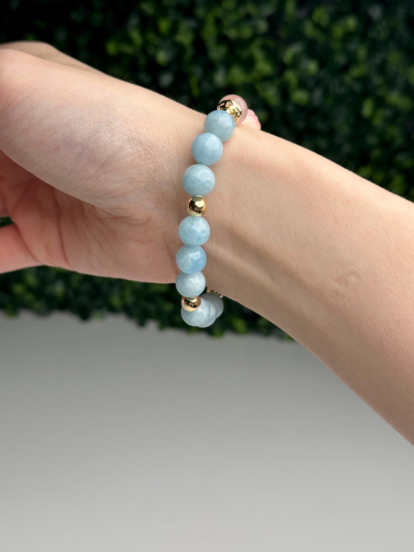 Pink Conch Shell Focal Bead Bracelet with Rose Quartz, Aquamarine & Freshwater Pearls | 18K Gold Plated Spacers | Gemstone Jewelry