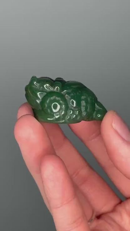 Green Aventurine Money Frog – Carved Crystal Wealth Toad, Natural Gemstone Figurine, Feng Shui Prosperity Decor, Lucky Aventurine Statue