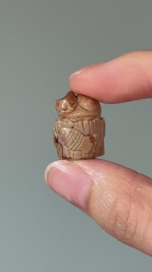 Mini Alashan Agate Sleeping Kitten on Stump – Carved Crystal Cat Figurine, Unique Gemstone Animal, Calming Decor, Pocket Totem Gift