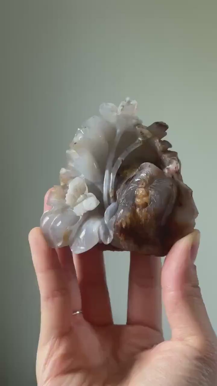 Blue Chalcedony Pekingese with Flowers – Hand-Carved Crystal Dog Figurine, Soft Blue Gemstone Display, Unique Collector or Gift Sculpture