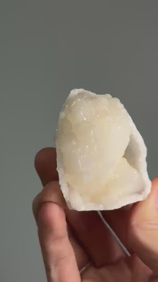 Stilbite in Quartz Hollow Formation | Natural Crystal Pocket Specimen | Quartz Shell with Stilbite Interior Display Piece